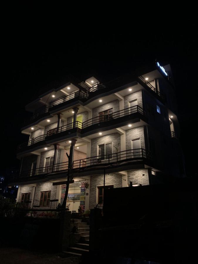 Hotel October Inn 포카라 외부 사진